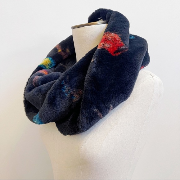 Madison 88 Black Yellow Red Faux Fur Infinity Scarf Soft NEW - Picture 8 of 12